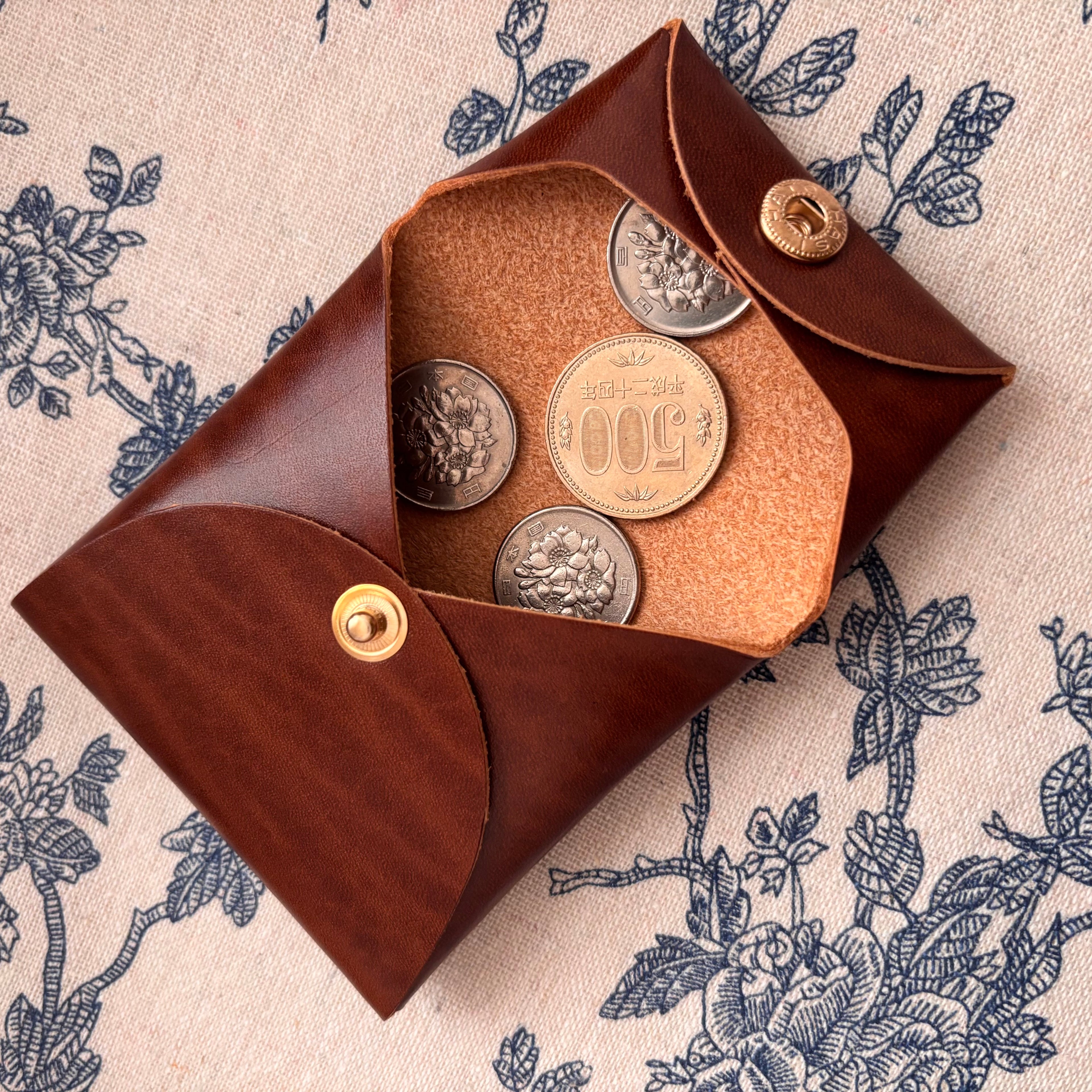 Square Coin Case-Brown