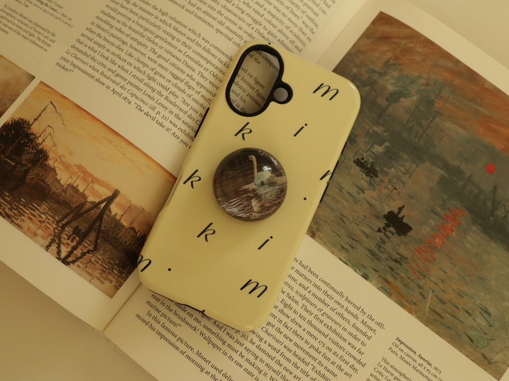 Minimal Letter Case – Butter