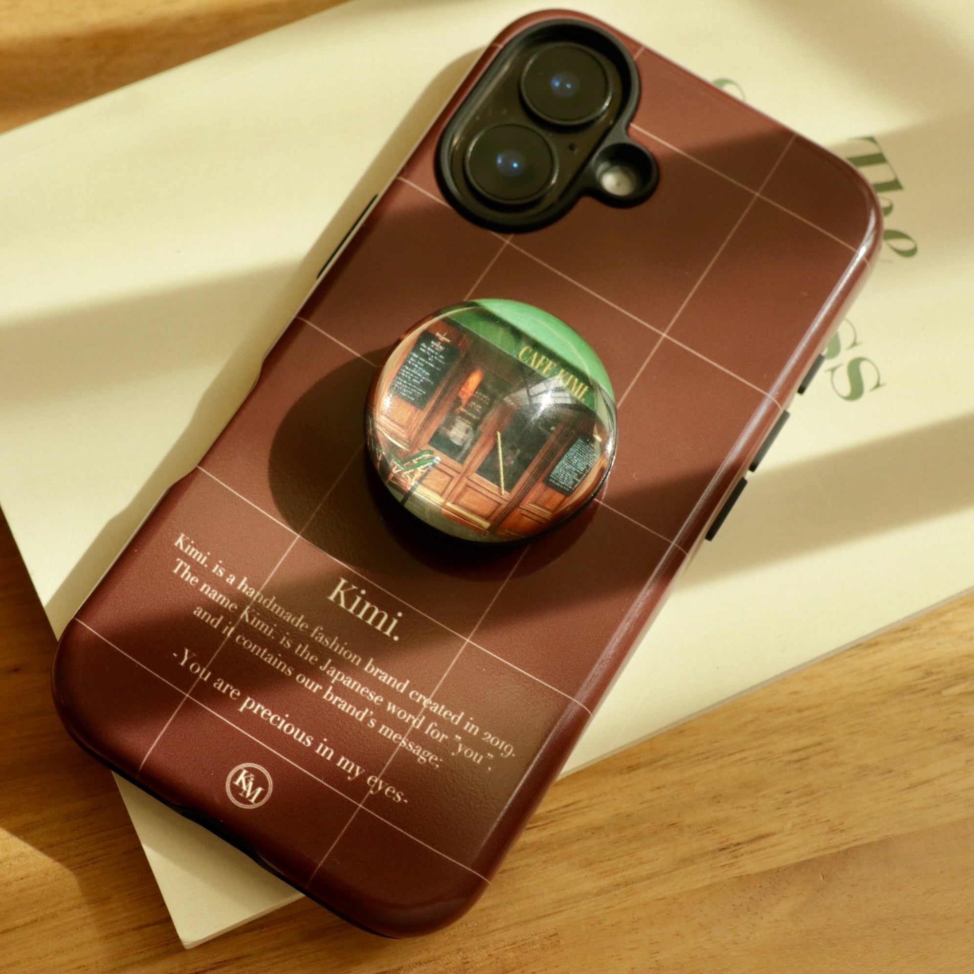 Logo Grid Case-Brown