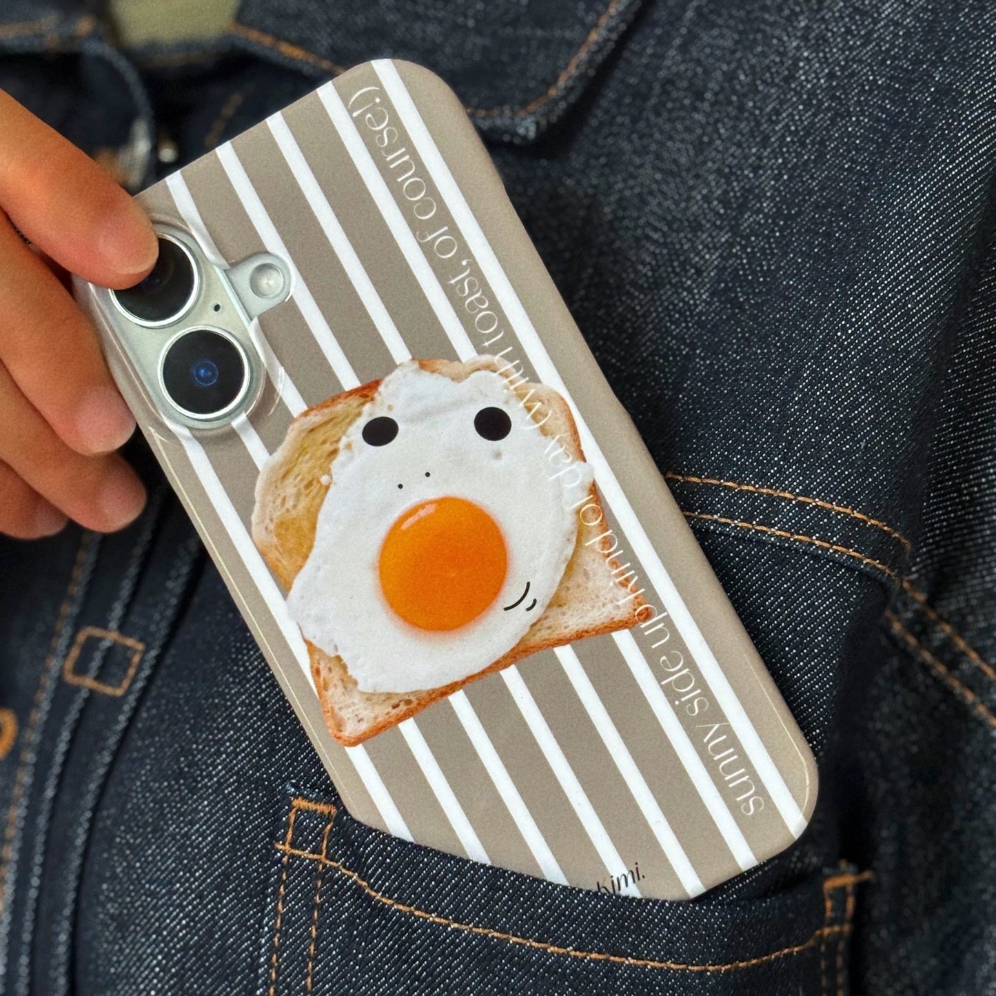 トーストとめだまやきみくんのスマホケース