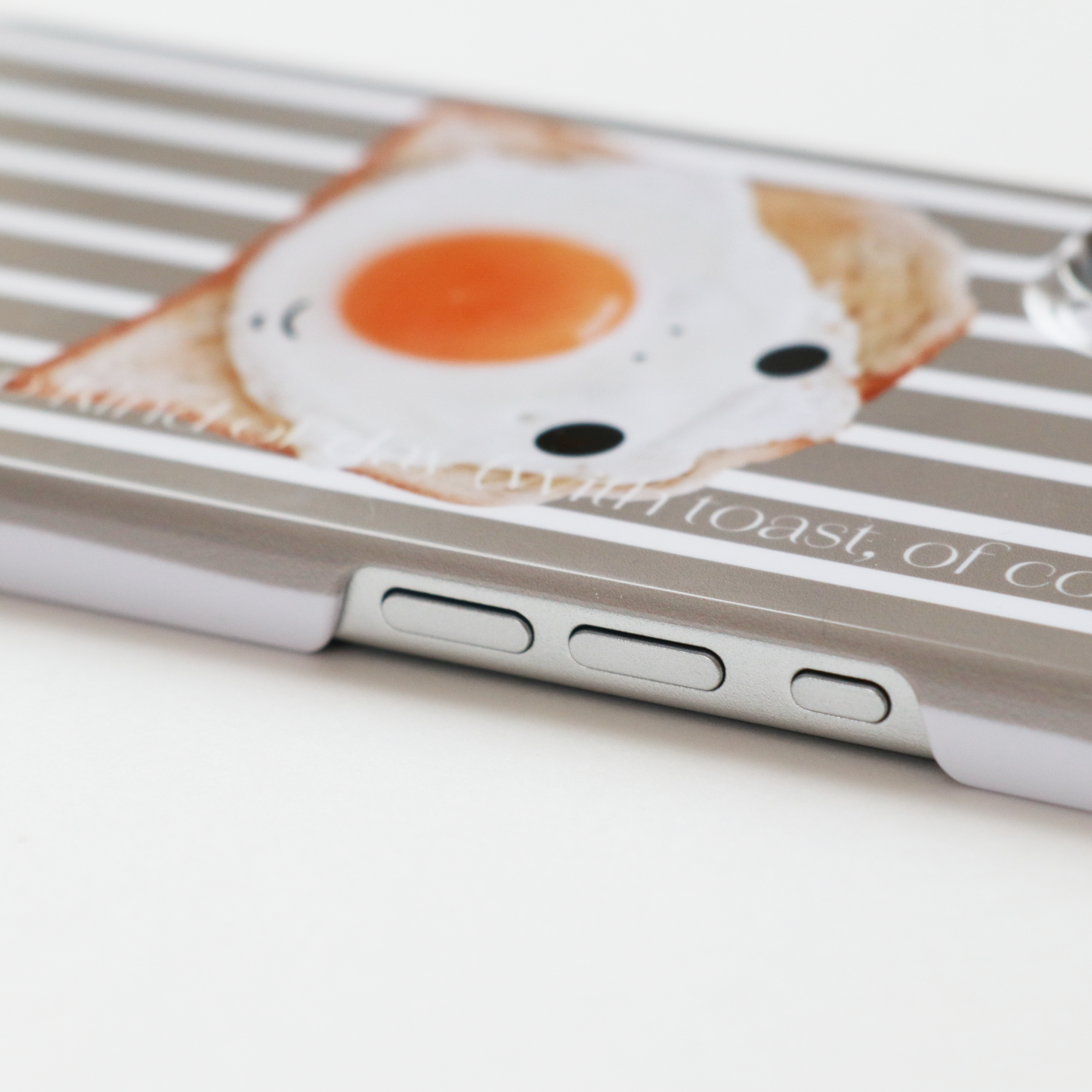 トーストとめだまやきみくんのスマホケース