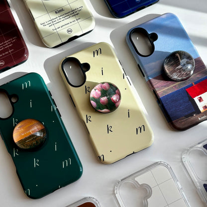 Minimal Letter Case – Butter