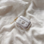 小さなお花のAirPodsケース シルバー