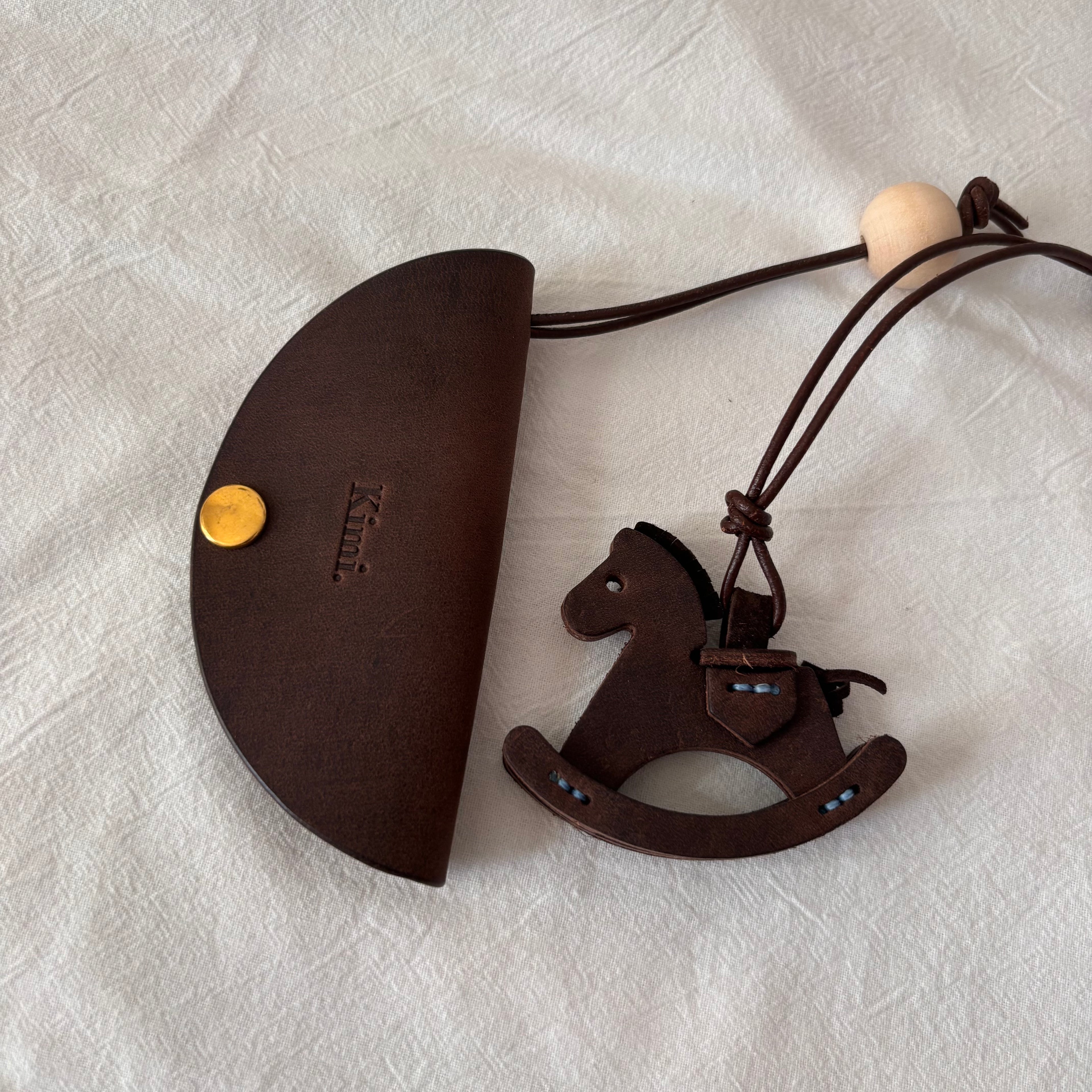 Nubuck Circle Key Case-Dark Brown