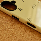 Minimal Letter Case – Butter