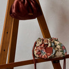 Floral Gobelin Pouch (Beige)｜花柄ゴブラン巾着ポーチ（ベージュ）