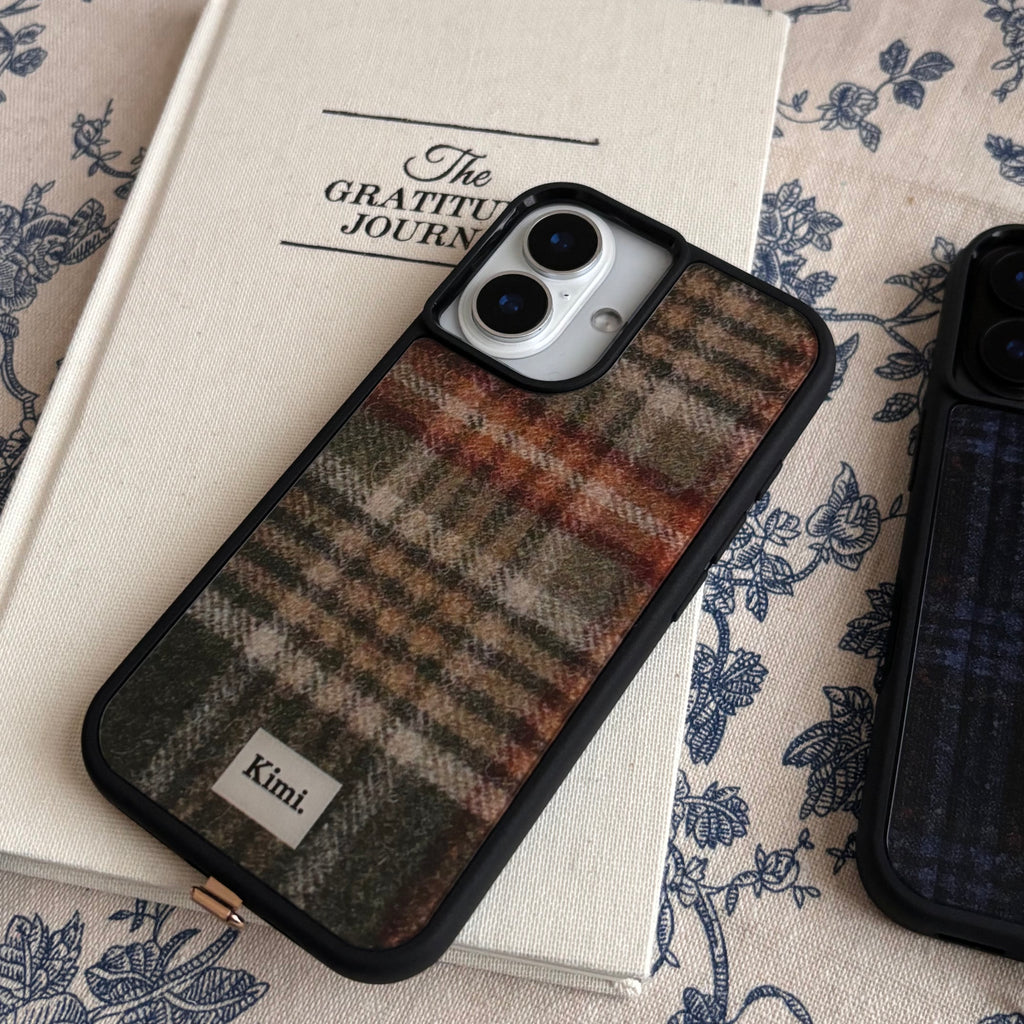 Tweed Check Case-Brown