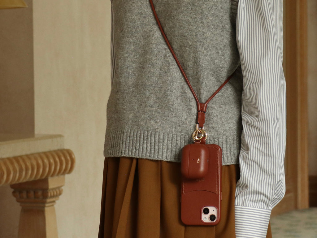 Leather AirPods Case-Etoupe