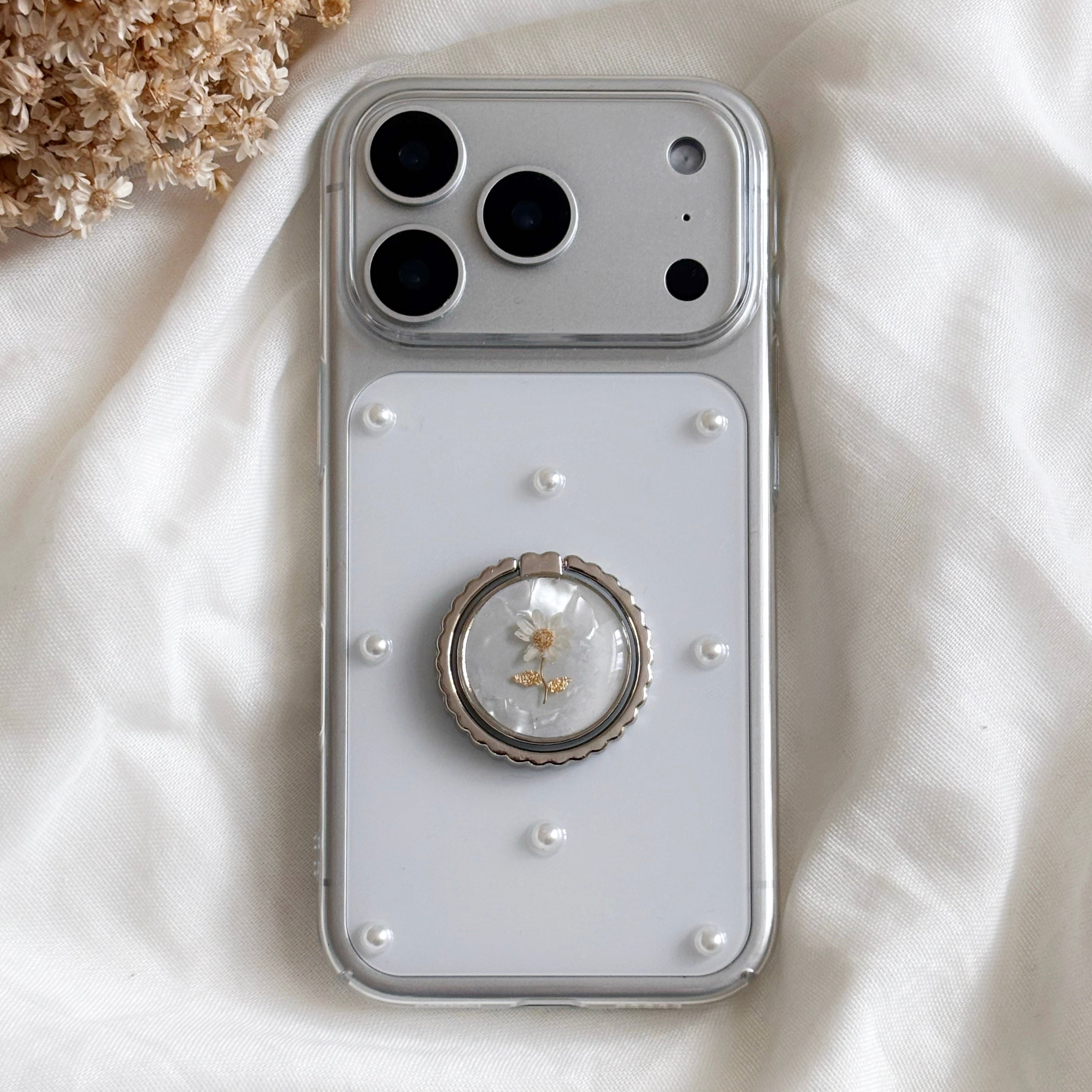 Flower Ring Pearl Phone Case -Silver