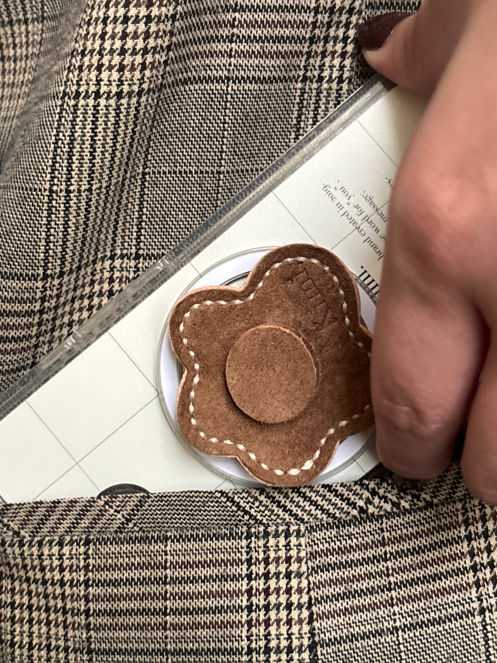 Suede Flower Griptok-Camel