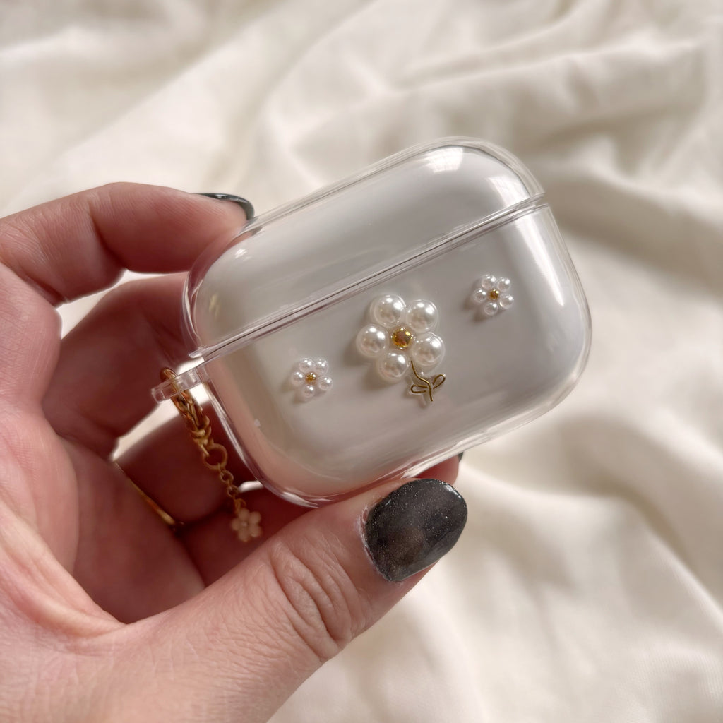 小さなお花のAirPodsケース ブラウンゴールド