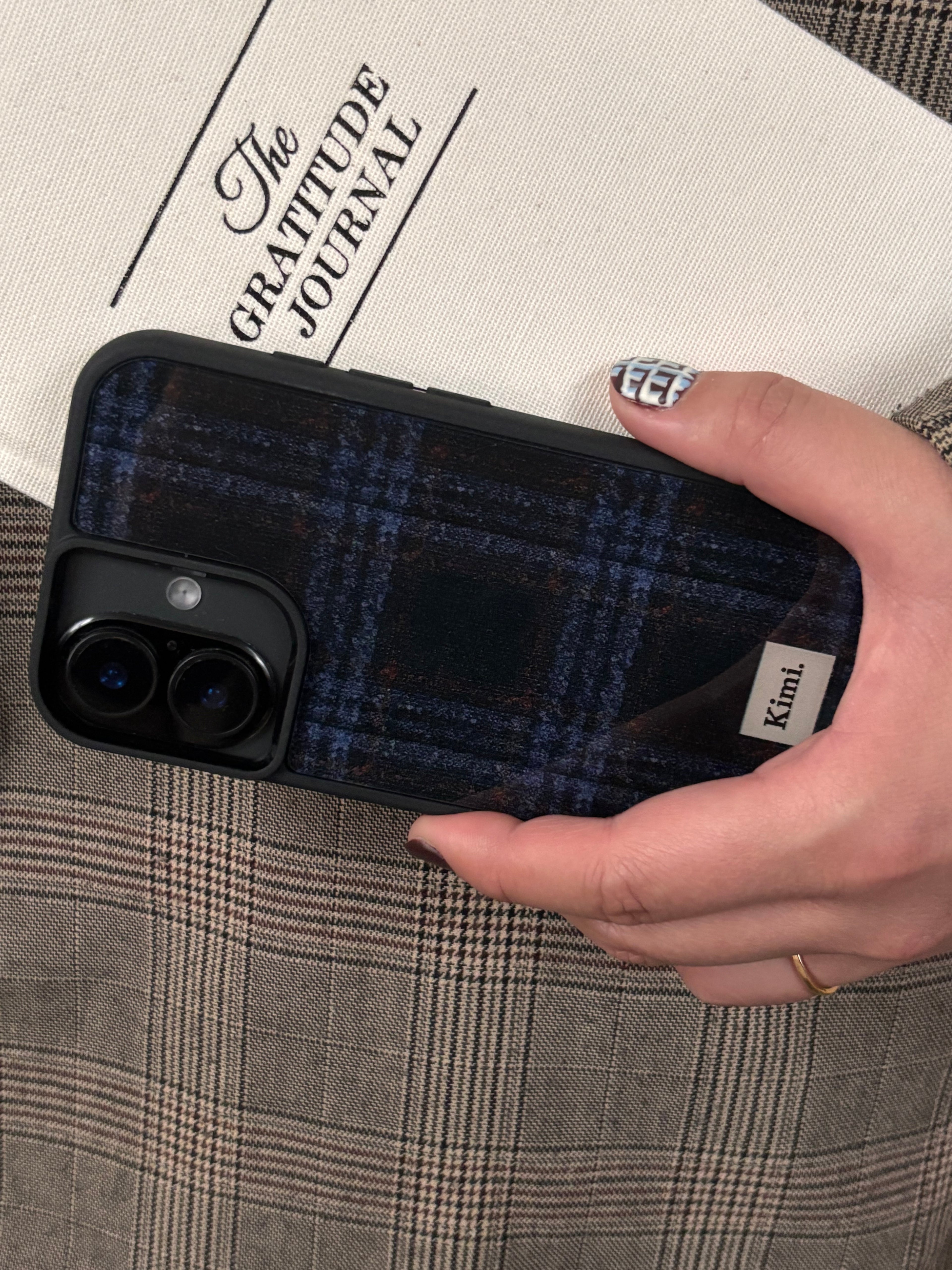 Tweed Check Case-Navy